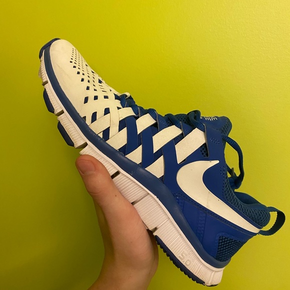 Size 8.5 - Nike free trainer 5.0 NFL TB blue - Picture 1 of 4